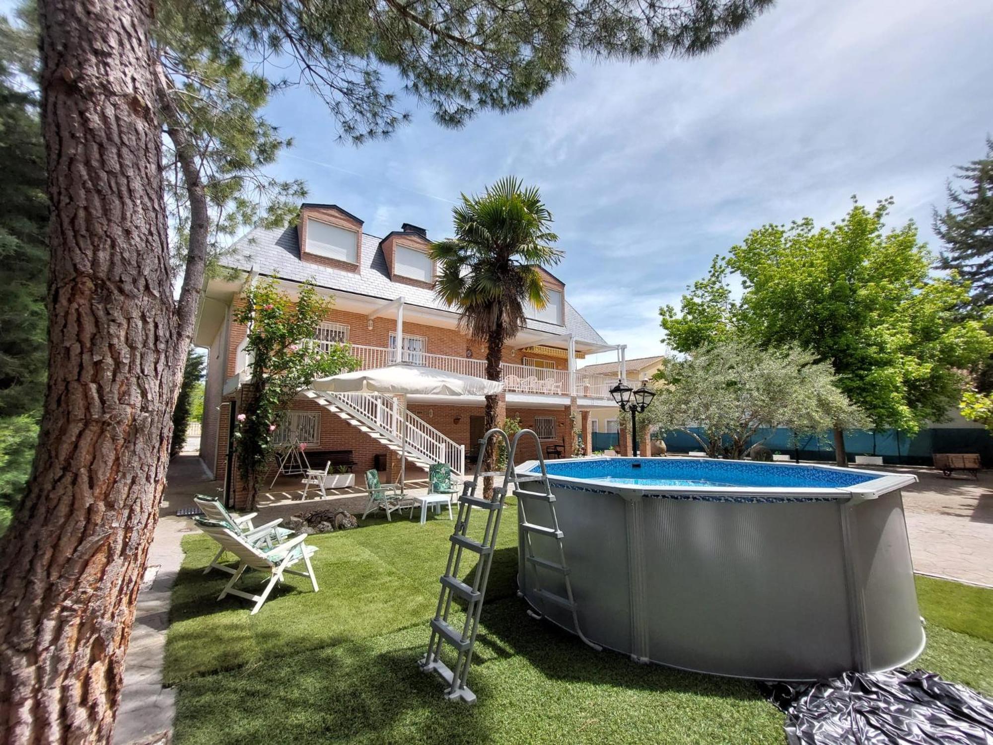 Almoguera Casa Rural El Raso מראה חיצוני תמונה